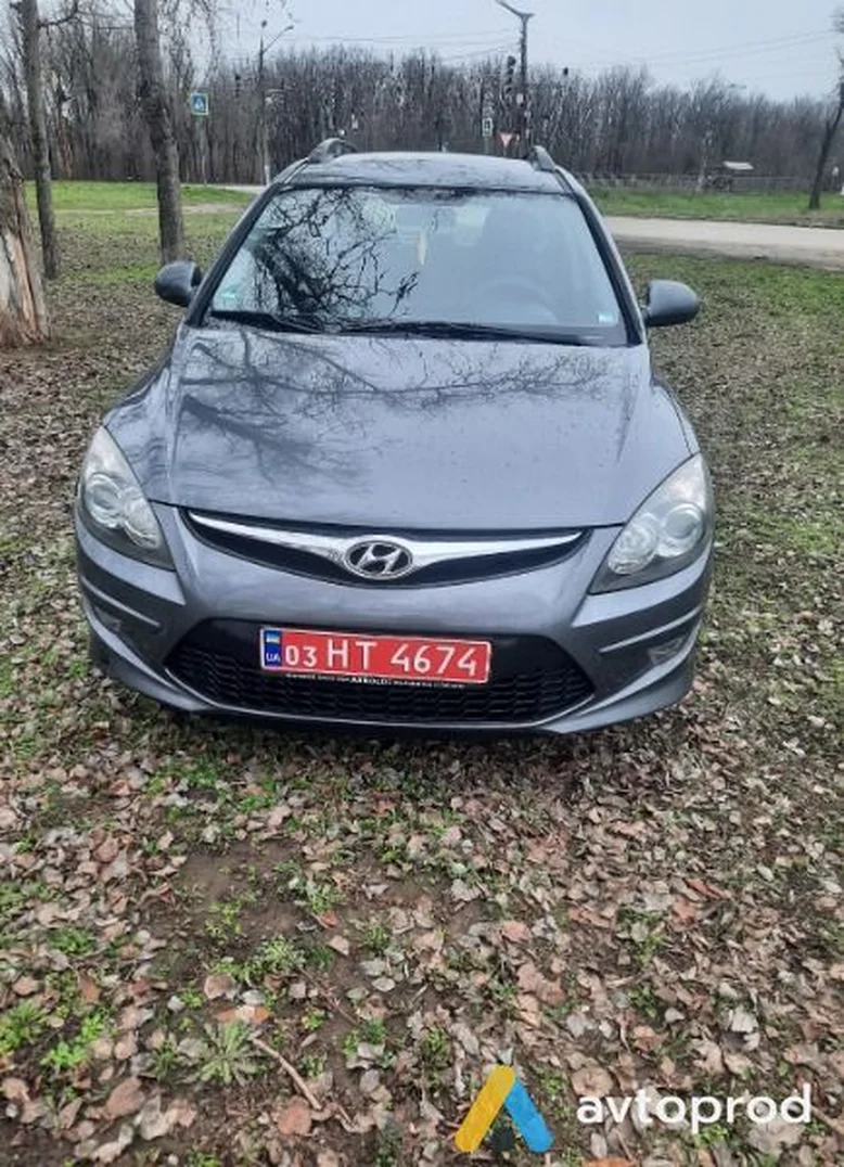 Фото 3 - Hyundai i30 2011