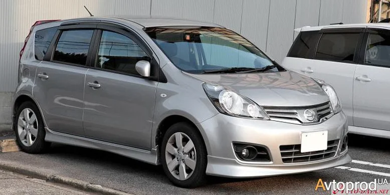 Фото 4 - Nissan Note 2011