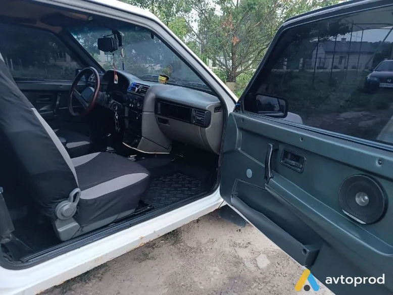 Фото 4 - VAZ 2108 1989