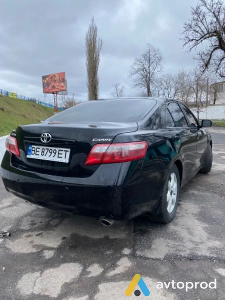 Фото 2 - Toyota Camry 2008