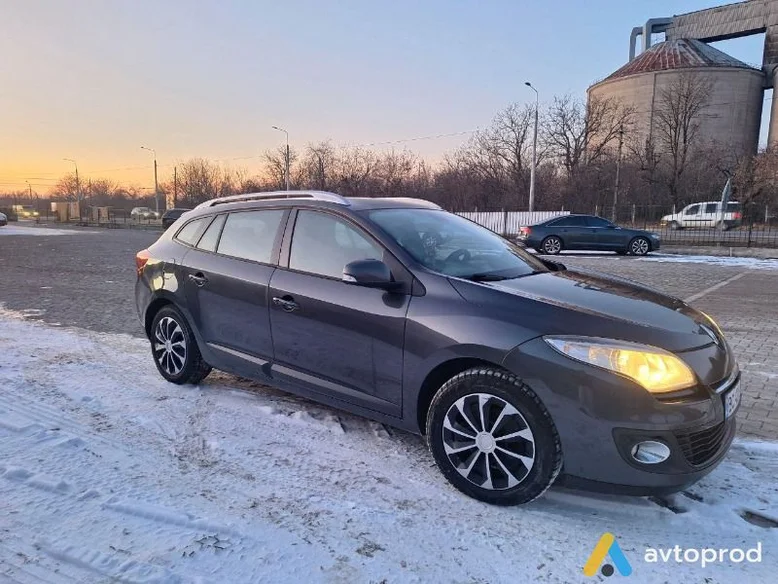 Фото 1 - Renault Megane 2013