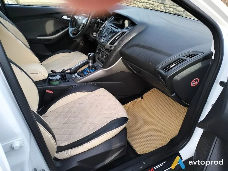 Фото 2 - Ford Focus 2013