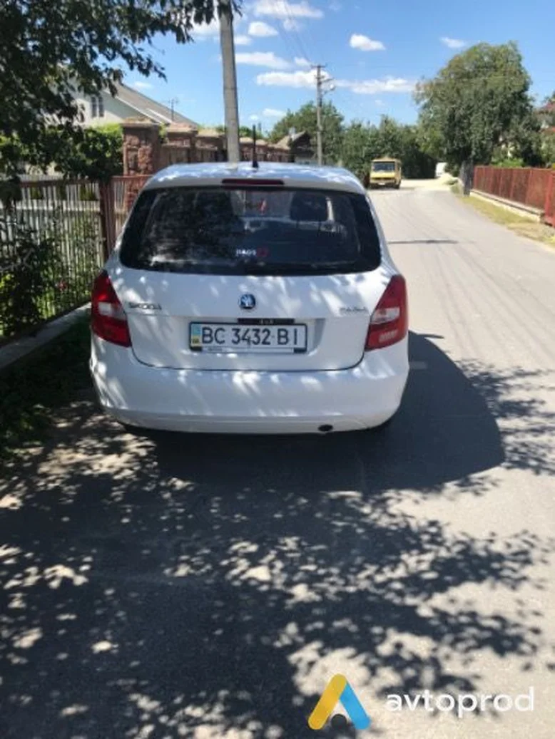 Фото 3 - Skoda Fabia 2013