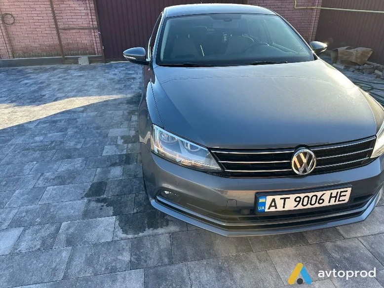 Фото 2 - Volkswagen Jetta 2016