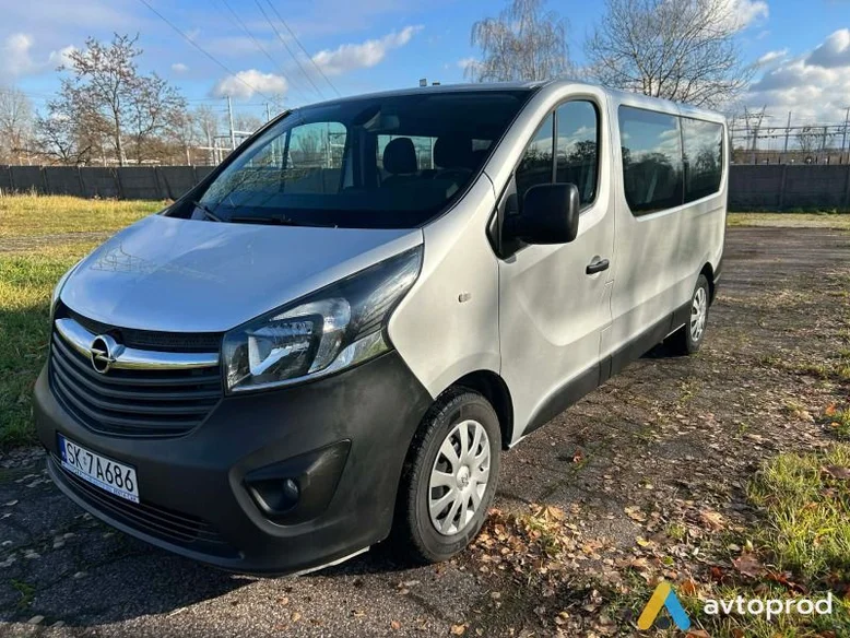 Фото 2 - Opel Vivaro 2016