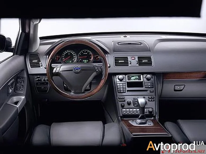 Фото 4 - Volvo XC90 2003