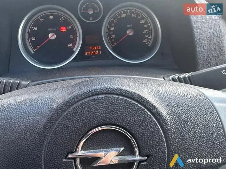 Фото 3 - Opel Astra 2005
