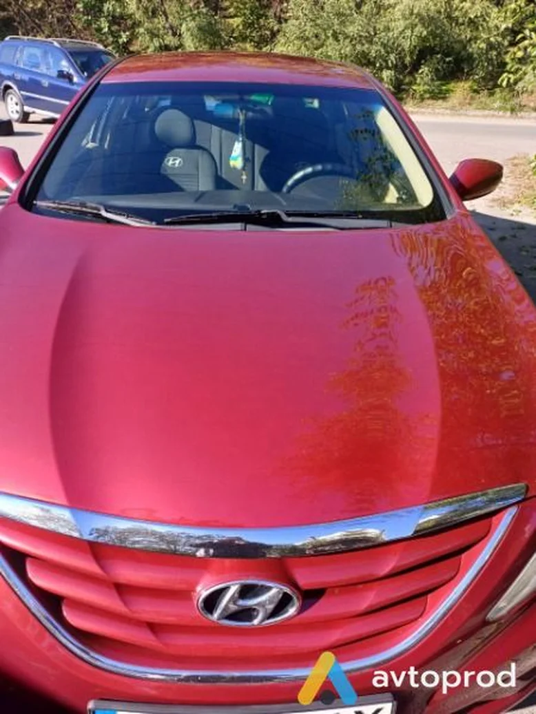 Фото 2 - Hyundai Sonata 2011