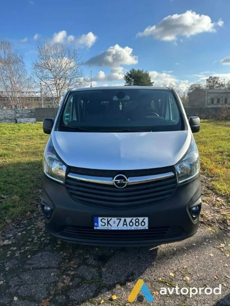 Фото 1 - Opel Vivaro 2016
