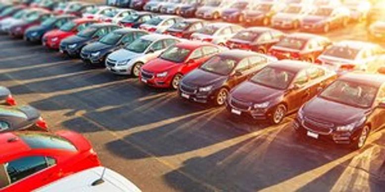 НОВИЙ ЧИ ВЖИВАНИЙ АВТОМОБІЛЬ? ЯКИЙ КРАЩЕ КУПИТИ?