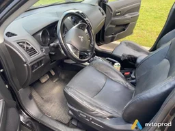 Photo 4 - Mitsubishi ASX 2013