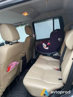 Фото 3 - Land Rover Discovery 2013