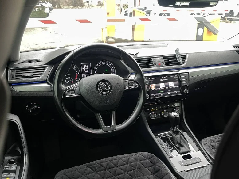 Фото 4 - Skoda Superb 2017
