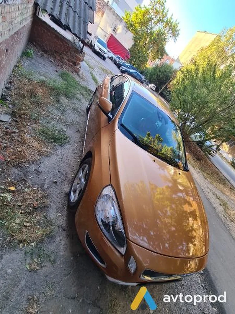Фото 4 - Volvo S60 2011