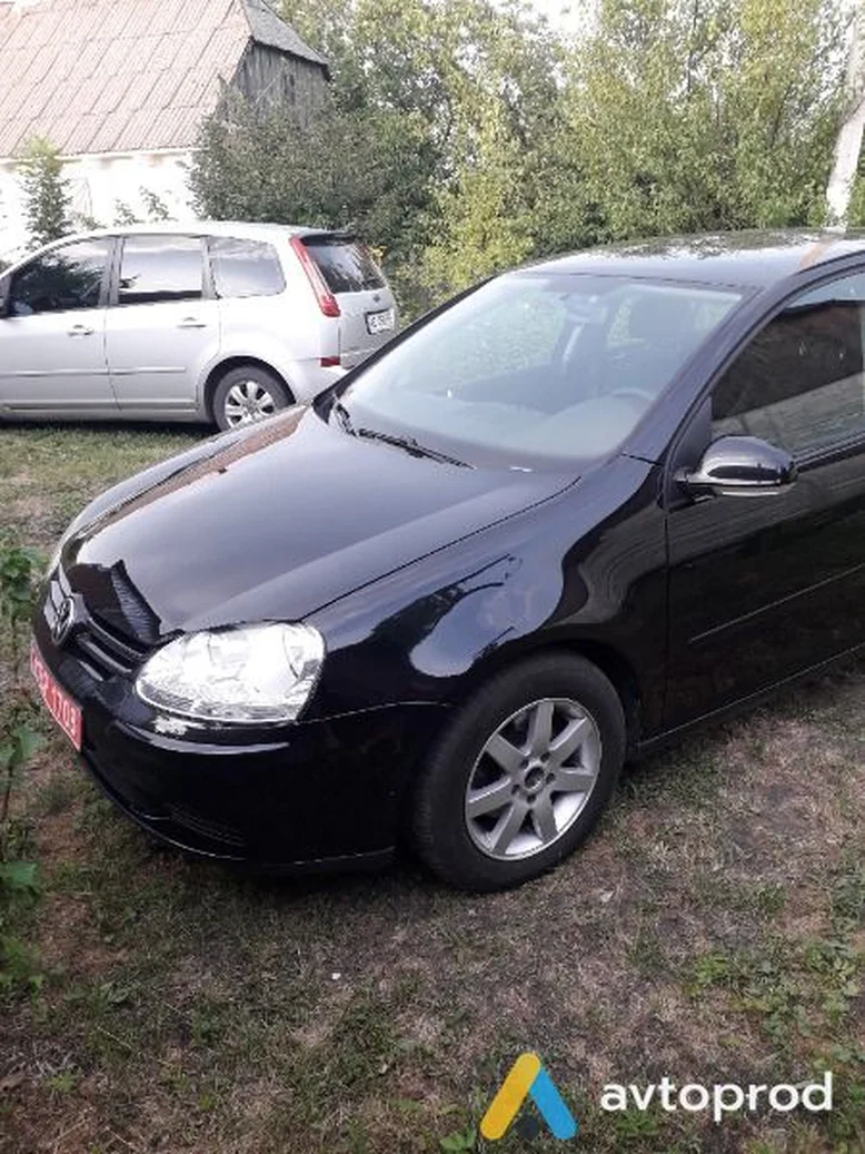 Фото 3 - Volkswagen Golf 2005