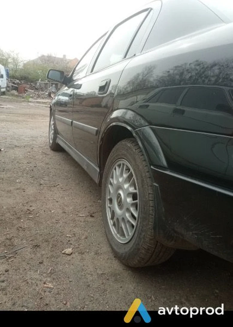 Фото 2 - Opel Astra 2006