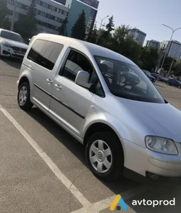 Photo 2 - Volkswagen Caddy 2010