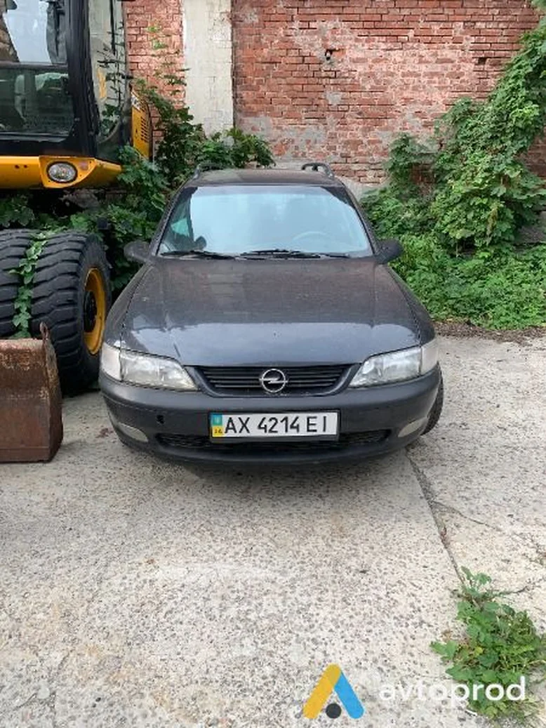 Фото 1 - Opel Vectra 1998