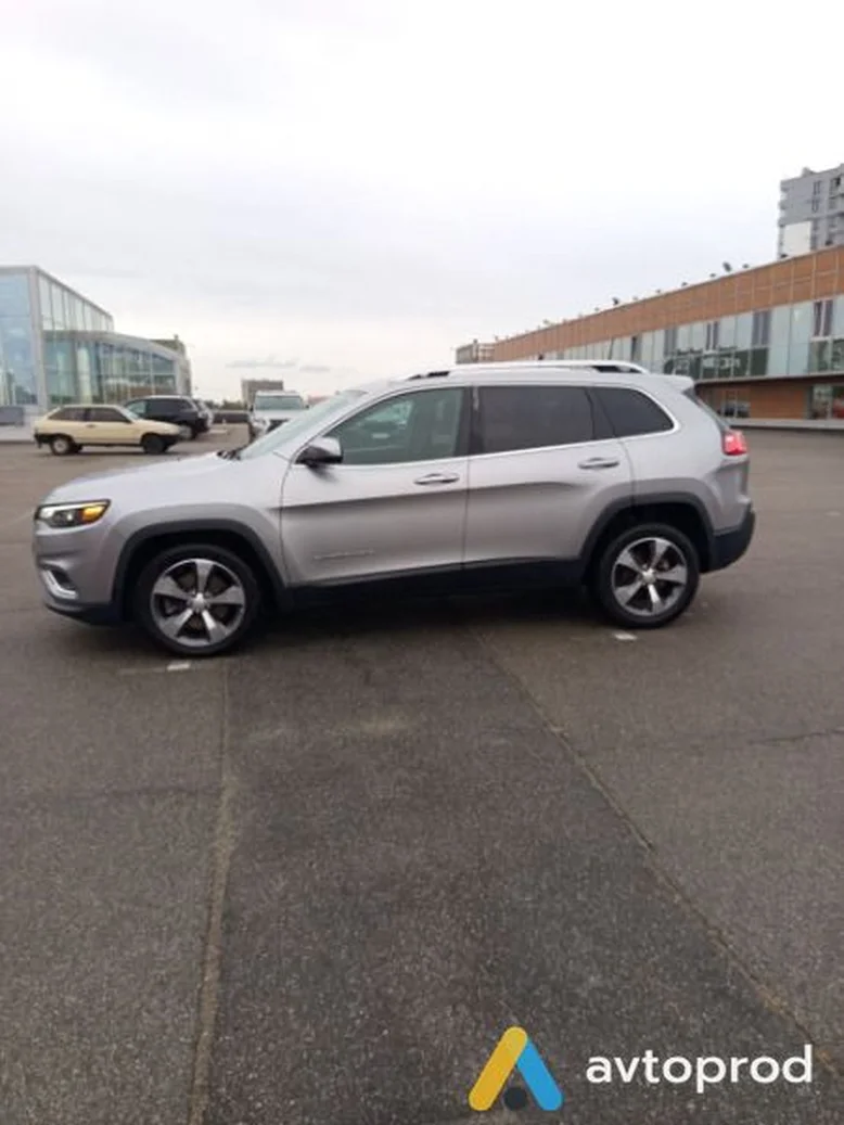 Фото 1 - Jeep Cherokee 2018