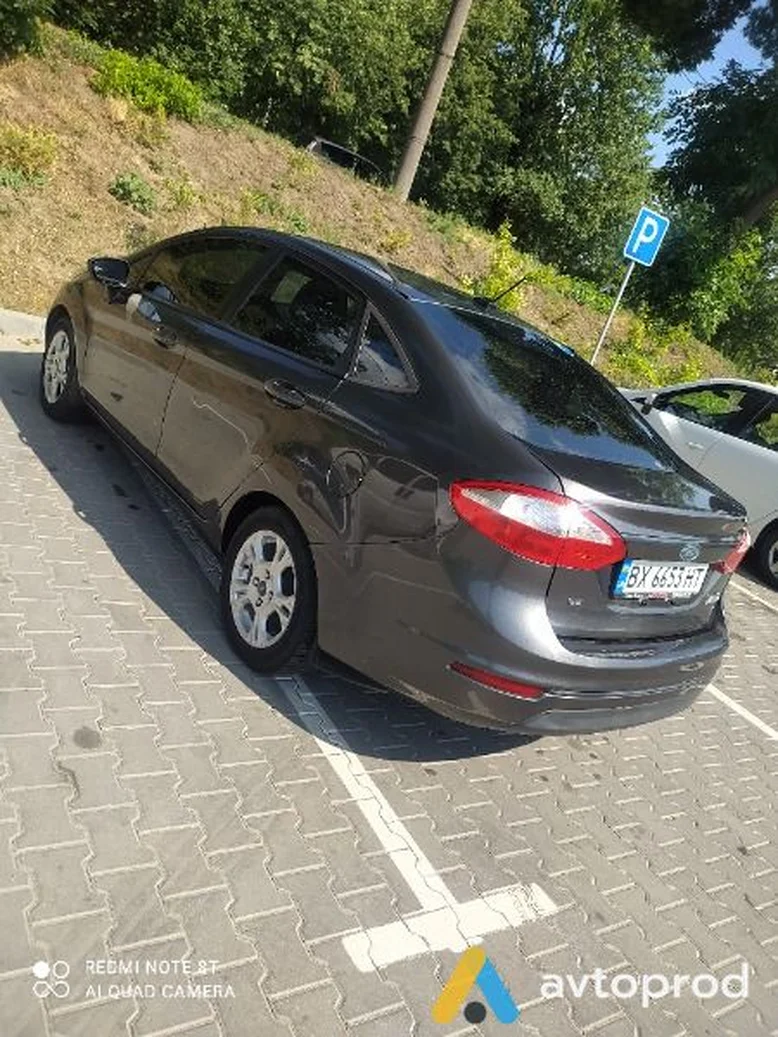Фото 1 - Ford Fiesta 2014