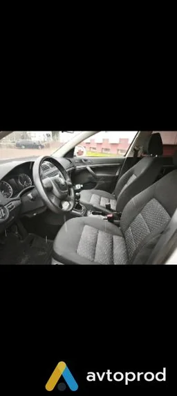 Photo 2 - Skoda Octavia 2012