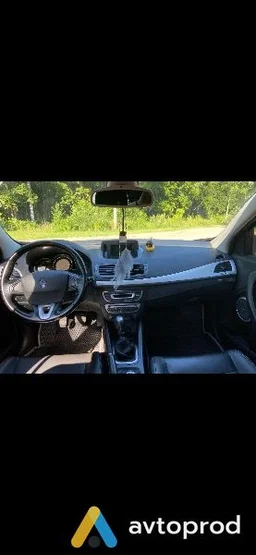 Photo 4 - Renault Megane 2011