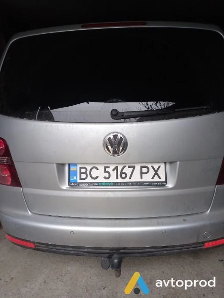 Фото 1 - Volkswagen Touran 2009