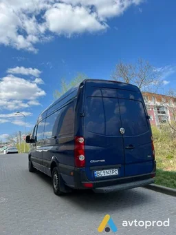 Photo 2 - Volkswagen Crafter 2011