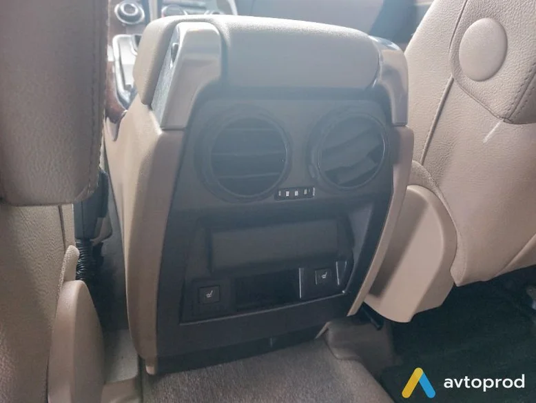 Фото 3 - Land Rover Range Rover Sport 2011