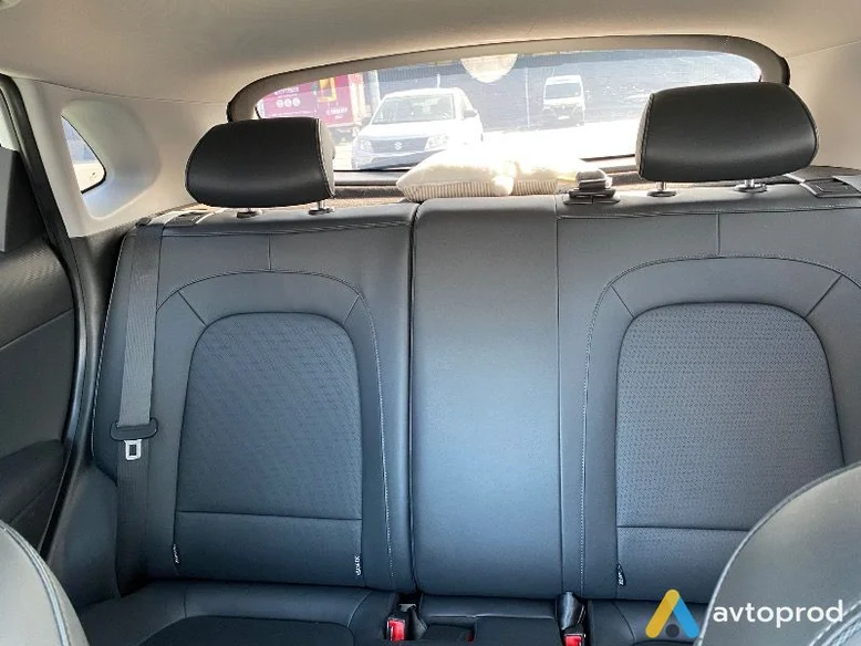 Фото 3 - Hyundai Kona 2019