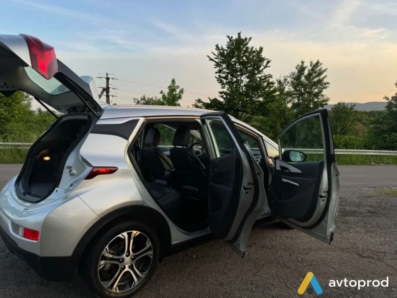 Фото 3 - Chevrolet Bolt 2016