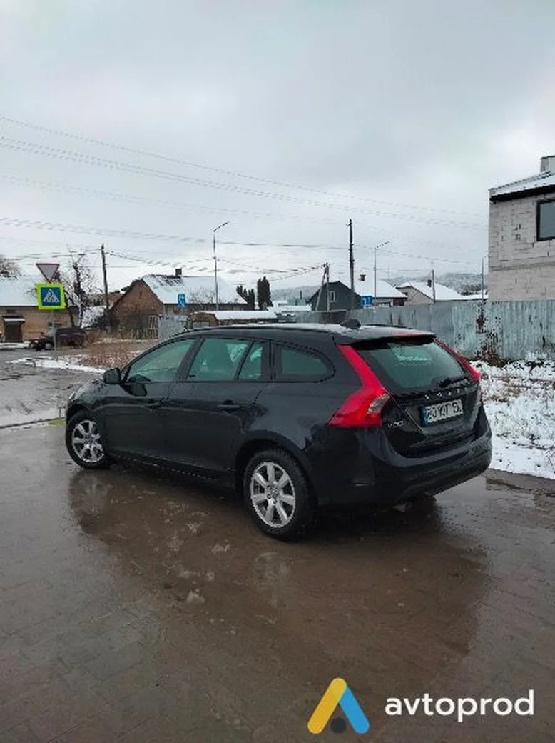 Фото 4 - Volvo V60 2012