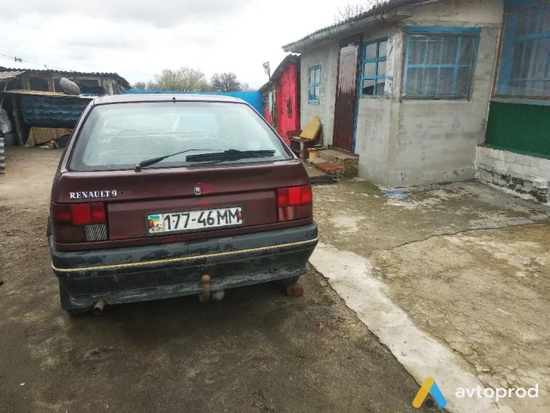 Фото 2 - Renault 9 1985