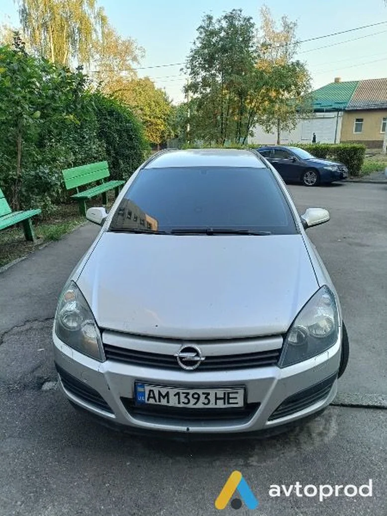 Фото 2 - Opel Astra 2005