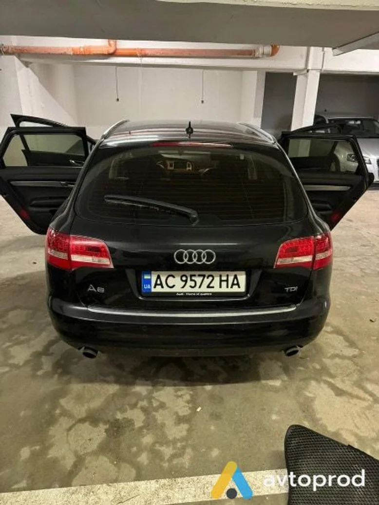 Фото 1 - Audi A6 2011
