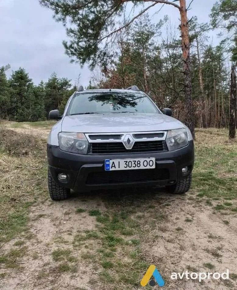 Фото 1 - Renault Duster 2011