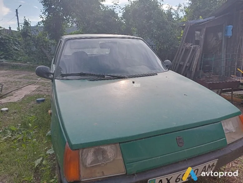Фото 3 - ZAZ 1102 1990