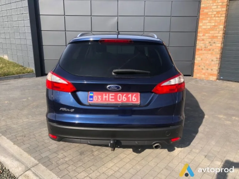 Фото 2 - Ford Focus 2012