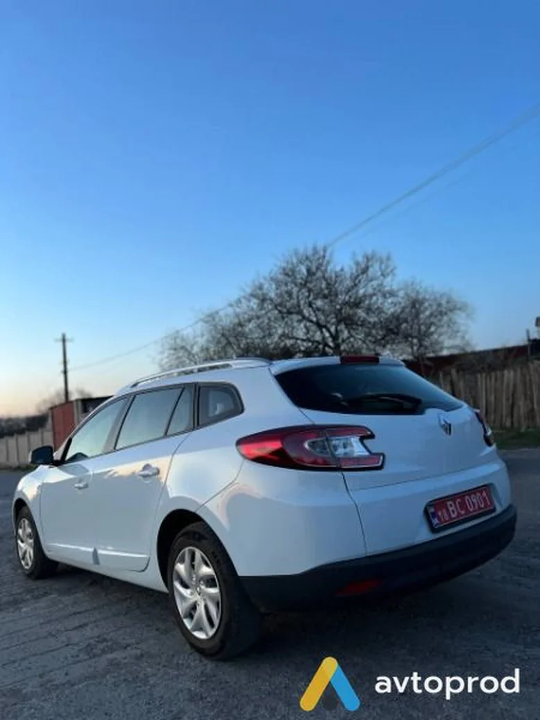 Фото 3 - Renault Megane 2014
