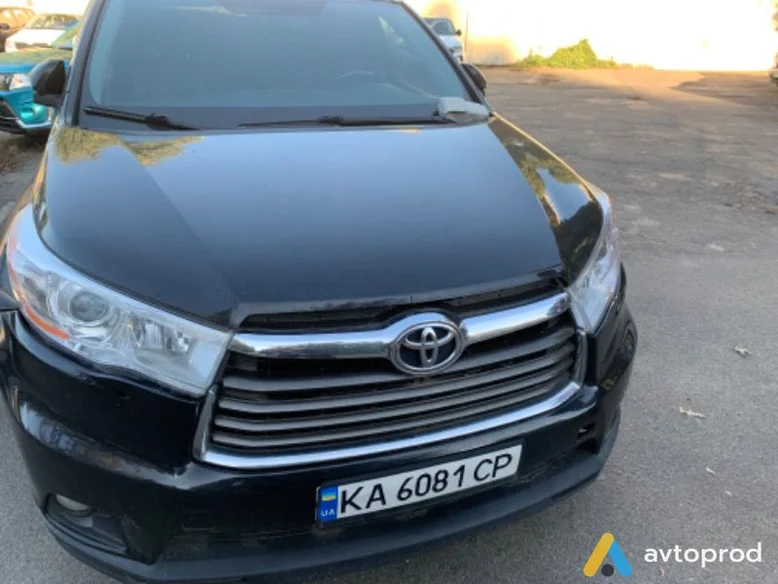 Фото 1 - Toyota Highlander 2016