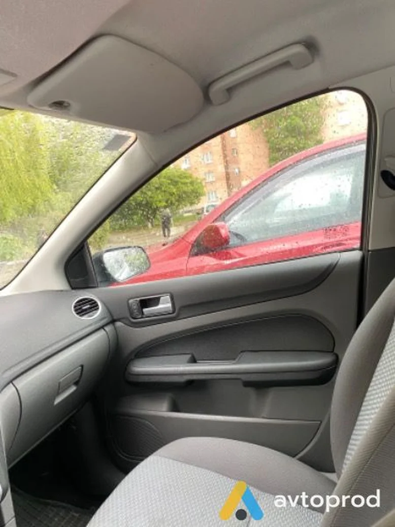 Фото 4 - Ford Focus 2006