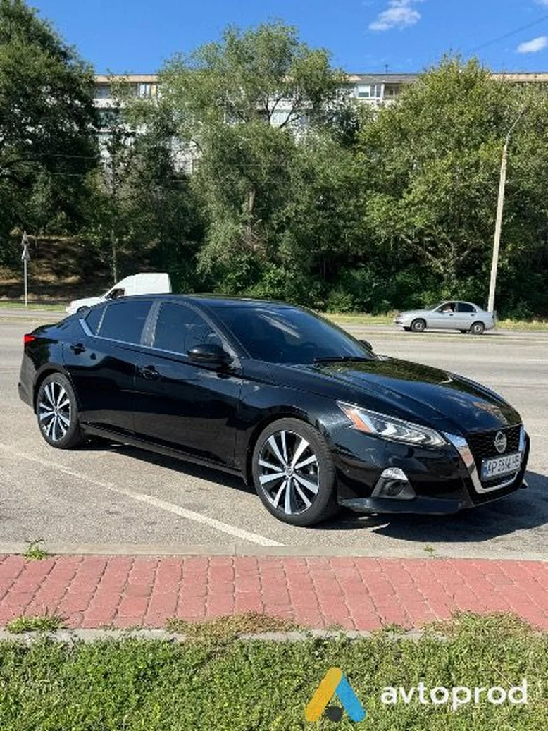 Фото 1 - Nissan Altima 2019