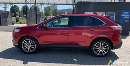 Photo 4 - Ford Edge  2021