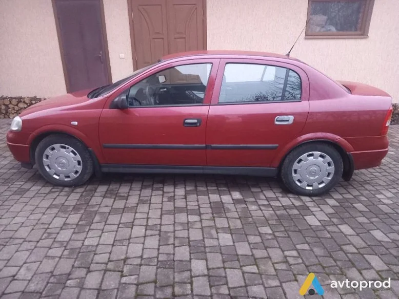 Фото 4 - Opel Astra 2008