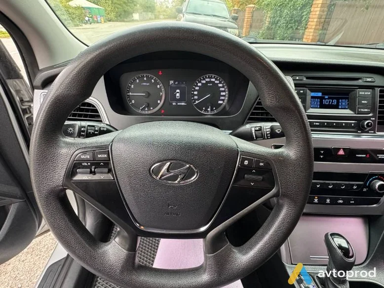 Фото 2 - Hyundai Sonata 2015