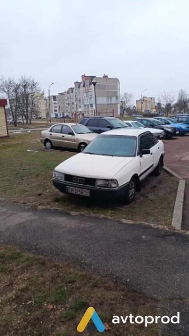 Фото 4 - Audi 80 1991