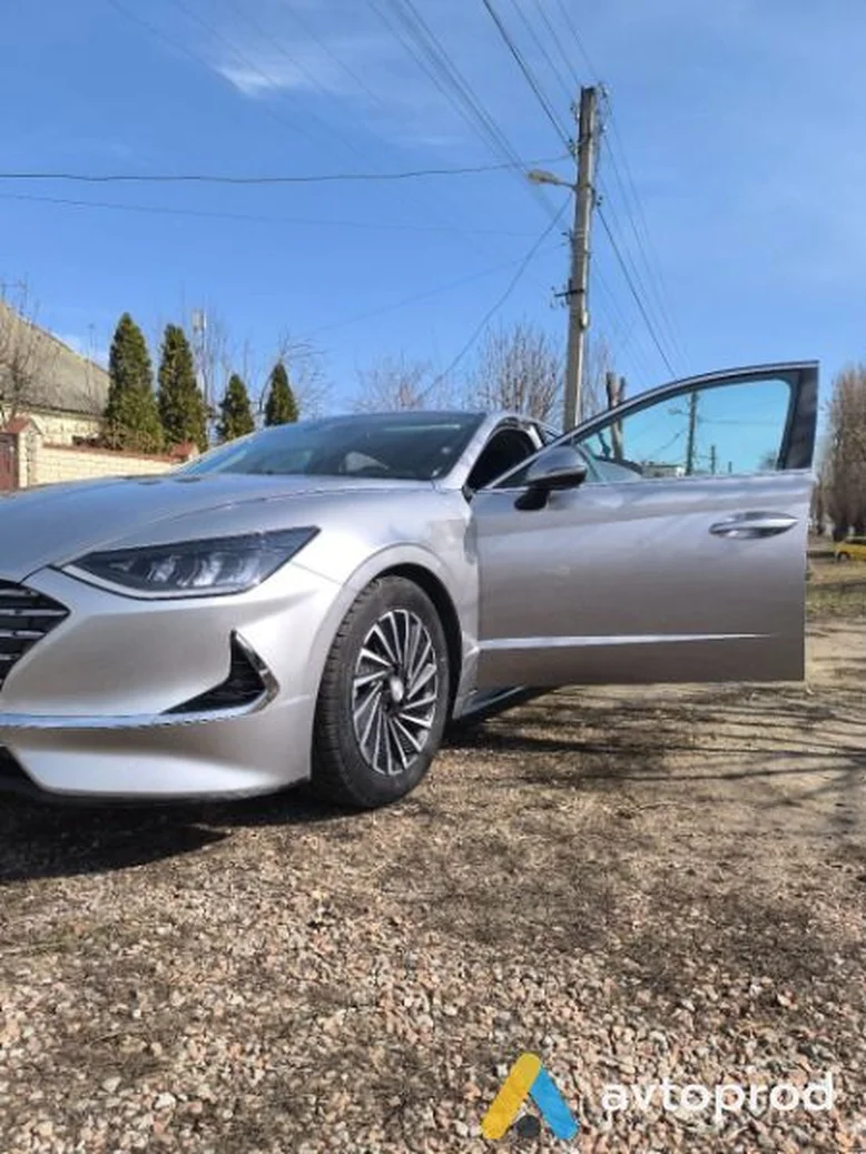 Фото 2 - Hyundai Sonata 2020