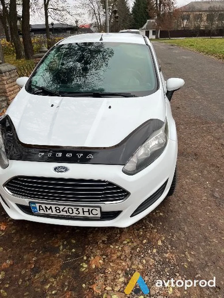 Фото 2 - Ford Fiesta 2013