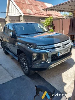 Photo 3 - Mitsubishi L 200 2023