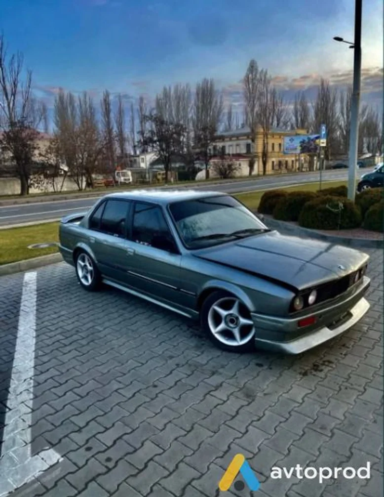 Фото 1 - BMW 3er 1986